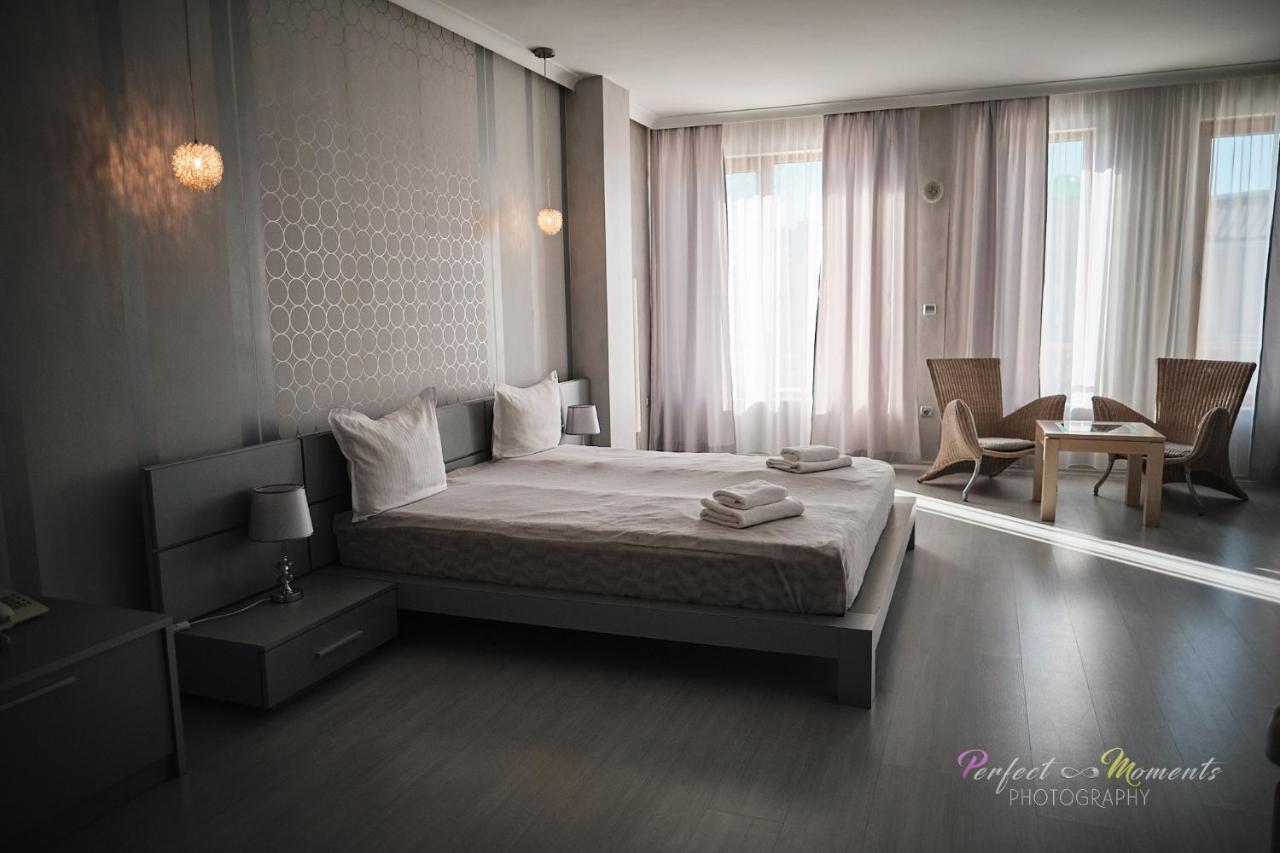 Family Hotel Classic Varna Eksteriør billede