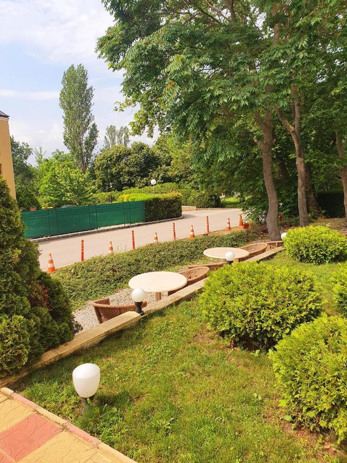 Family Hotel Classic Varna Eksteriør billede